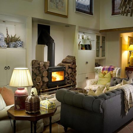 Arabella Guesthouse Alexandra Headland Esterno foto