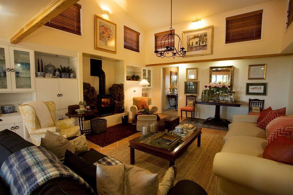 Arabella Guesthouse Alexandra Headland Esterno foto