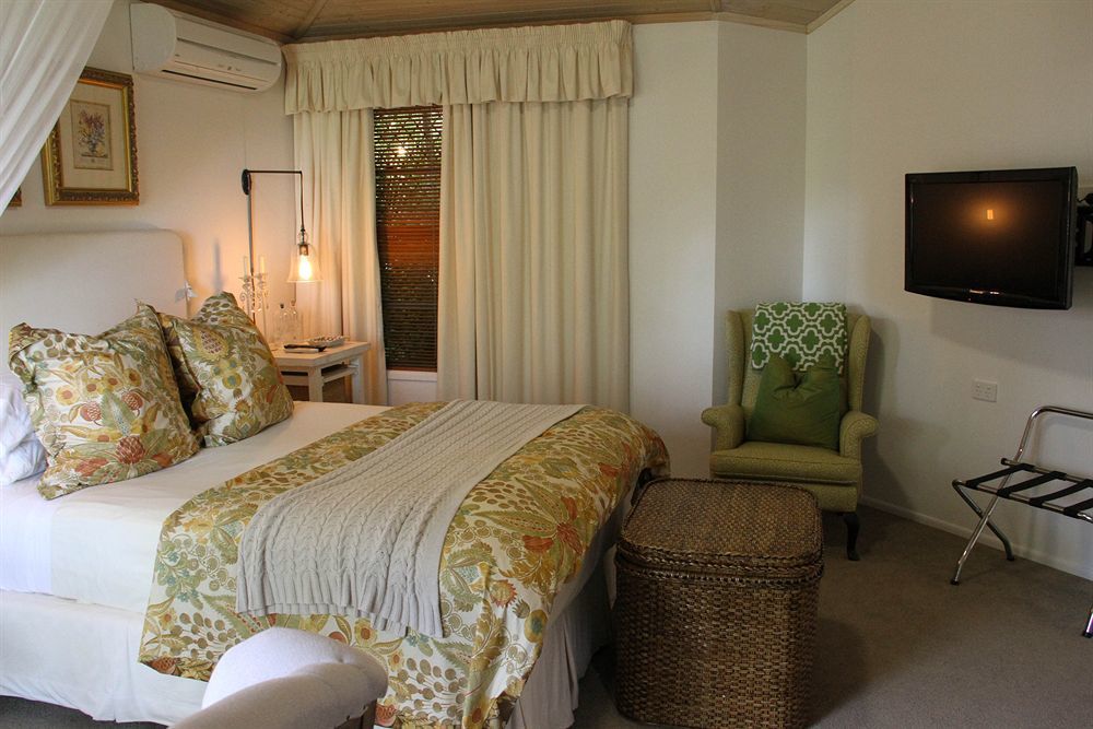 Arabella Guesthouse Alexandra Headland Esterno foto
