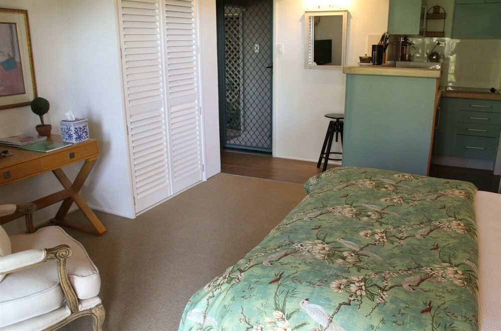 Arabella Guesthouse Alexandra Headland Esterno foto