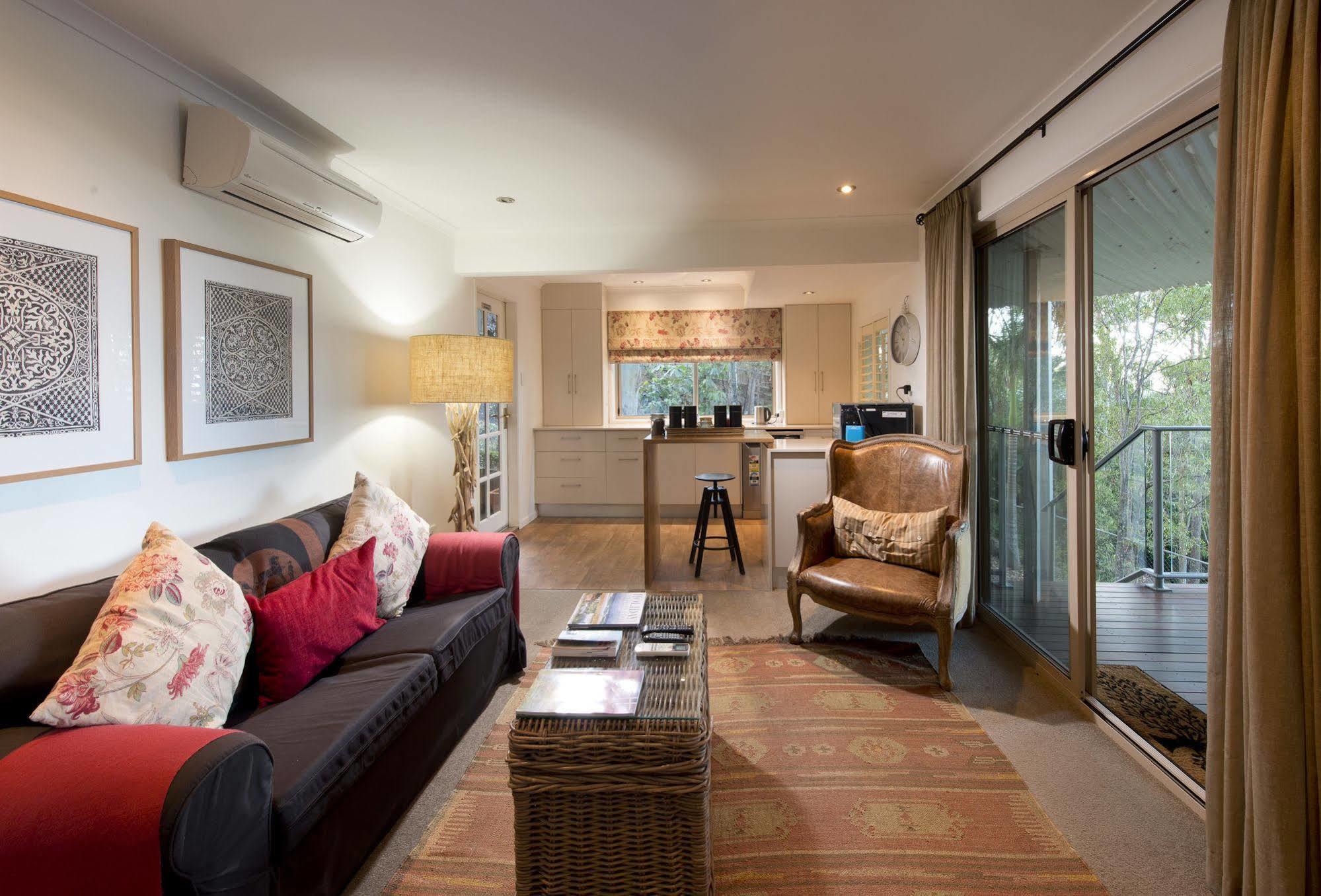 Arabella Guesthouse Alexandra Headland Esterno foto