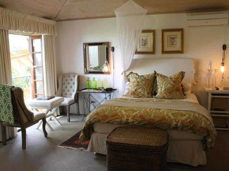 Arabella Guesthouse Alexandra Headland Esterno foto