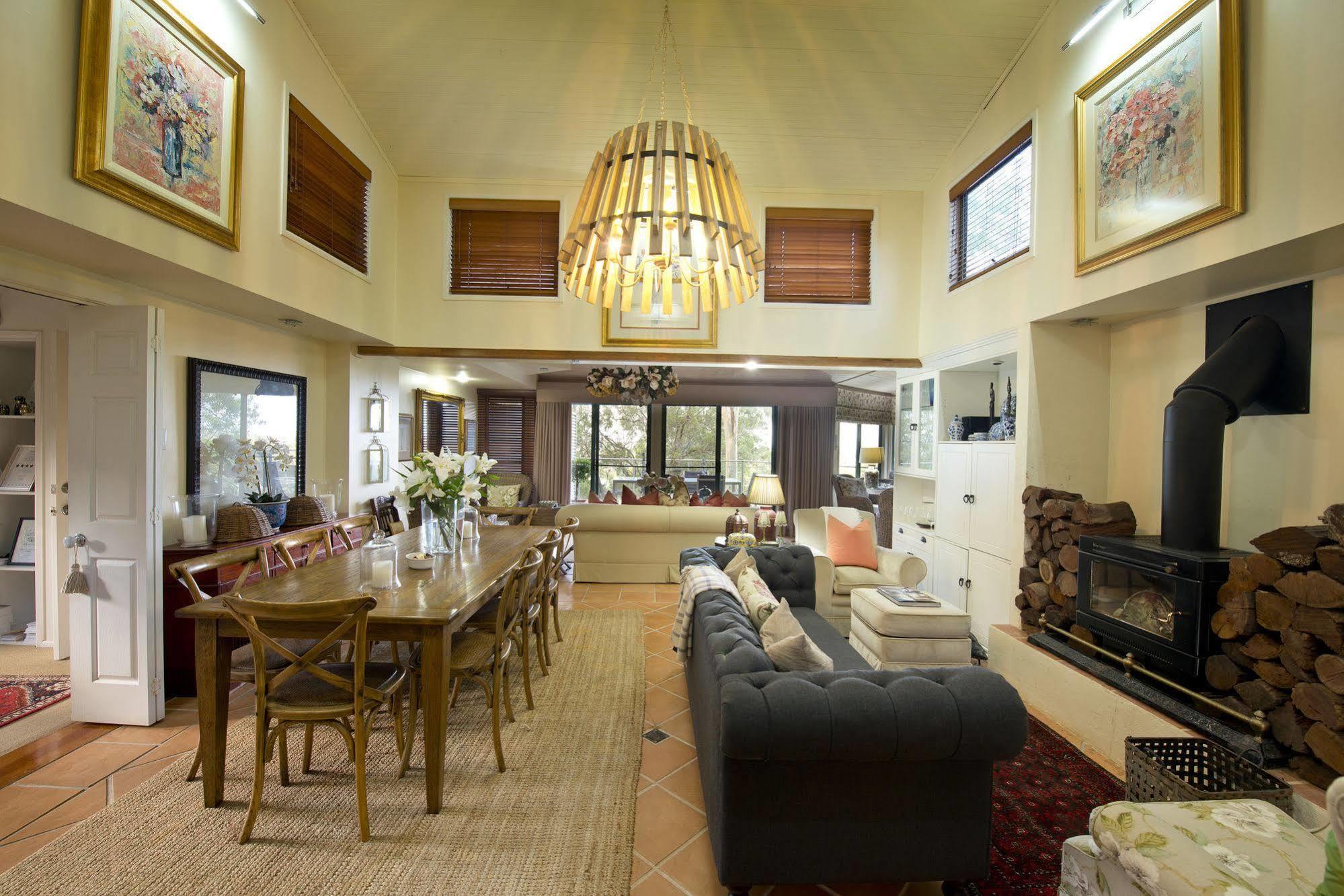 Arabella Guesthouse Alexandra Headland Esterno foto